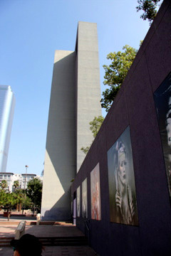 Pershing Canvas