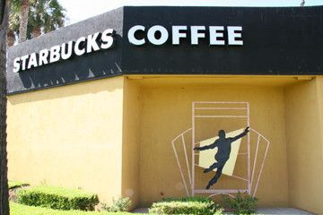 Movieland Starbucks